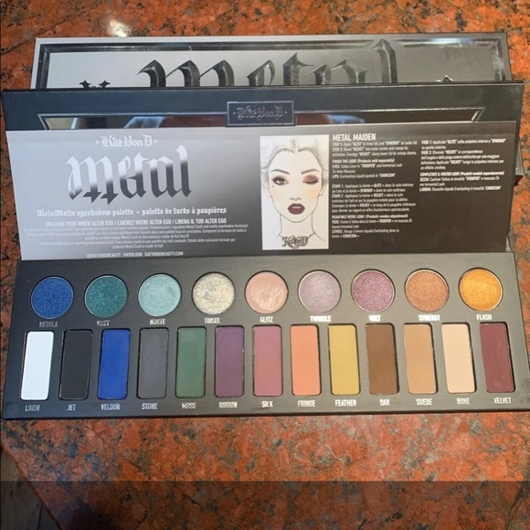 🎨KVD Metal Matte Palette NIB🎨 - Picture 3 of 16